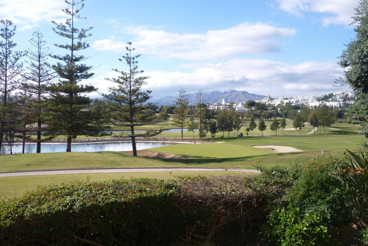 Beautiful Apt With Golf & Lake Views Mijas Golf Fuengirola Eksteriør billede